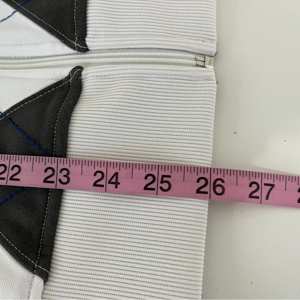 Express white argyle